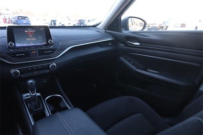 2024 Nissan Altima SV