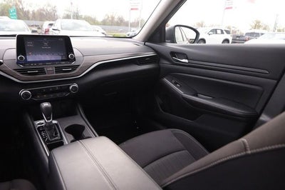 2025 Nissan Altima 2.5 SV
