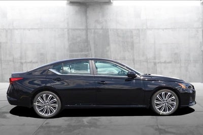 2026 Nissan Altima SV