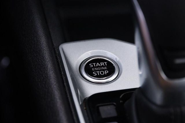 2025 Nissan Altima SV - Photo 14