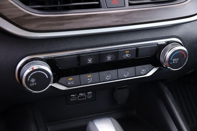 2025 Nissan Altima SV - Photo 17