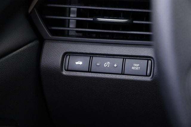 2025 Nissan Altima SV - Photo 19