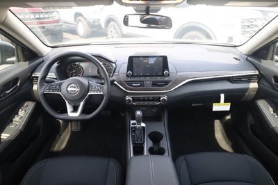 2026 Nissan Altima SV