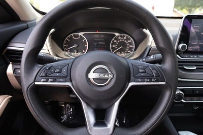 2024 Nissan Altima SV