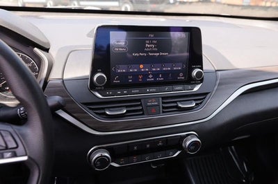 2024 Nissan Altima SV