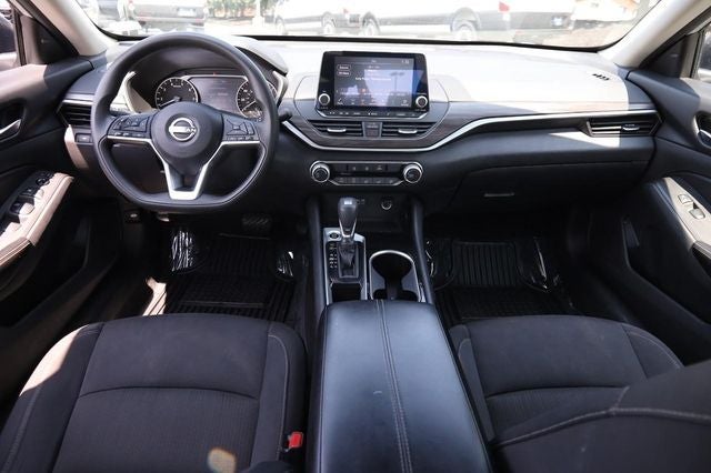 2024 Nissan Altima SV