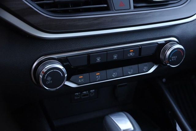 2024 Nissan Altima SV