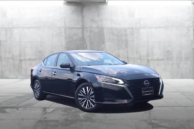 2023 Nissan Altima SV