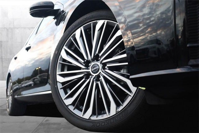 2025 Nissan Altima SL