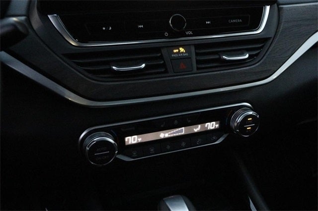 2025 Nissan Altima SL