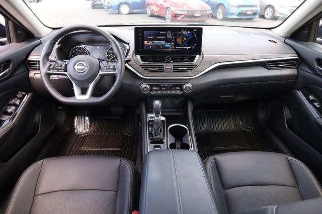 2025 Nissan Altima SL