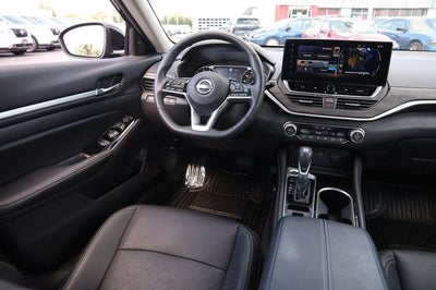 2025 Nissan Altima SL