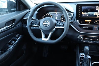 2025 Nissan Altima SL