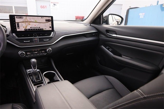 2025 Nissan Altima 2.5 SL