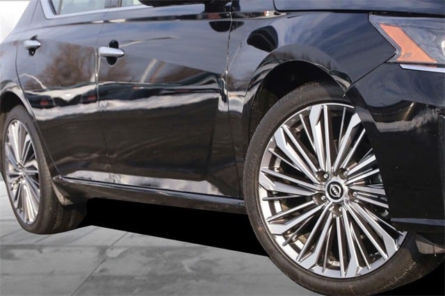 2025 Nissan Altima 2.5 SL