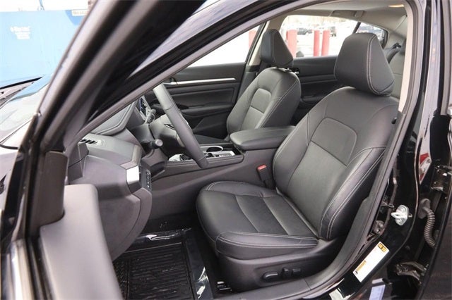 2025 Nissan Altima 2.5 SL