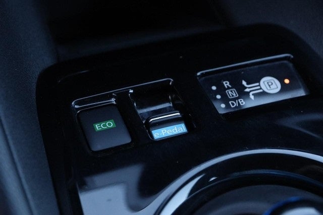 2024 Nissan Leaf SV Plus