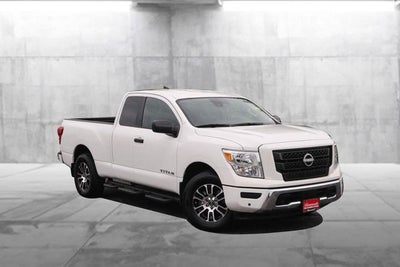 2024 Nissan Titan SV