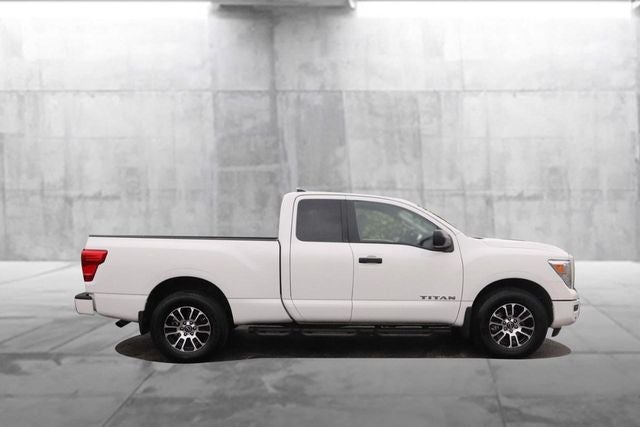 2024 Nissan Titan SV