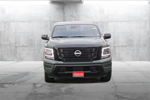 2024 Nissan Titan SV