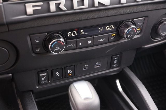 2025 Nissan Frontier SV