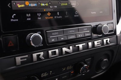 2025 Nissan Frontier SV
