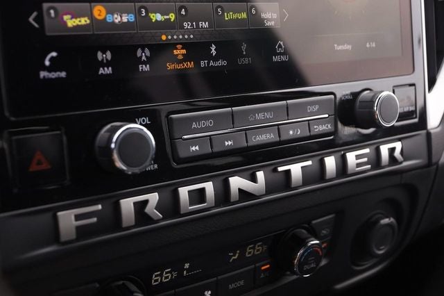2025 Nissan Frontier SV