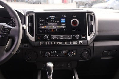 2025 Nissan Frontier SV