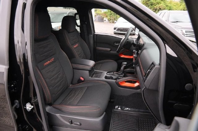 2025 Nissan Frontier Crew Cab PRO-4X®