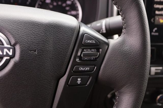 2025 Nissan Frontier SL