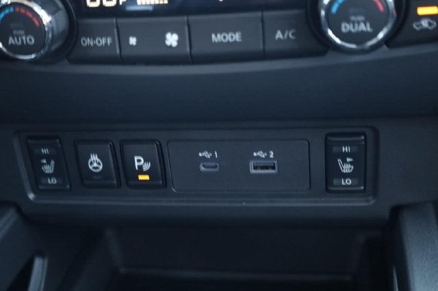 2027 Nissan Frontier Crew Cab SV