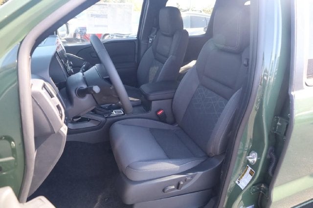 2027 Nissan Frontier Crew Cab SV