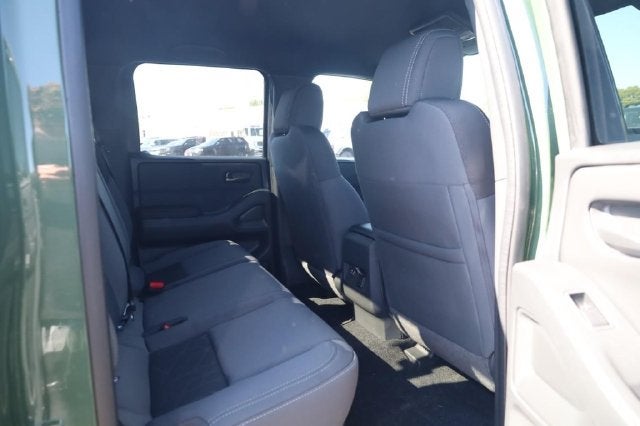 2027 Nissan Frontier Crew Cab SV