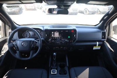 2027 Nissan Frontier Crew Cab SV