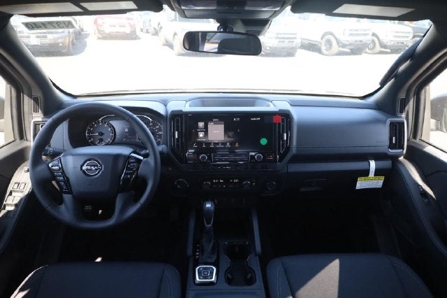 2027 Nissan Frontier Crew Cab SV