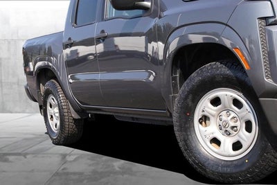 2023 Nissan Frontier Crew Cab S