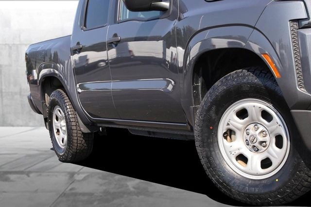 2023 Nissan Frontier Crew Cab S