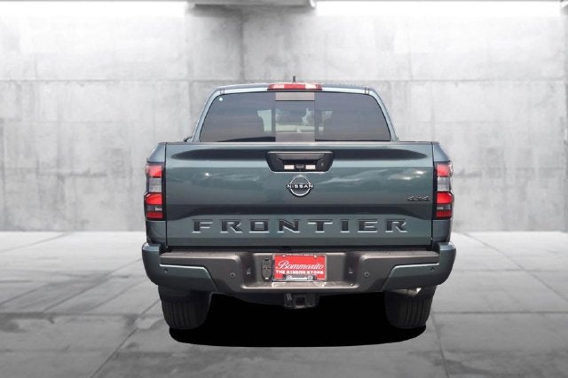 2027 Nissan Frontier Crew Cab SV