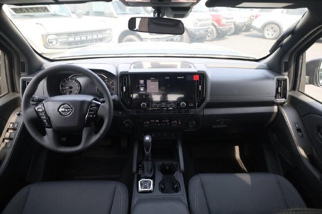 2027 Nissan Frontier Crew Cab SV