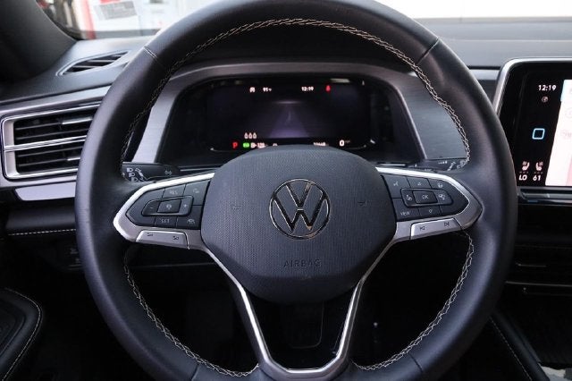 2026 Volkswagen Atlas Cross Sport SE w/Technology