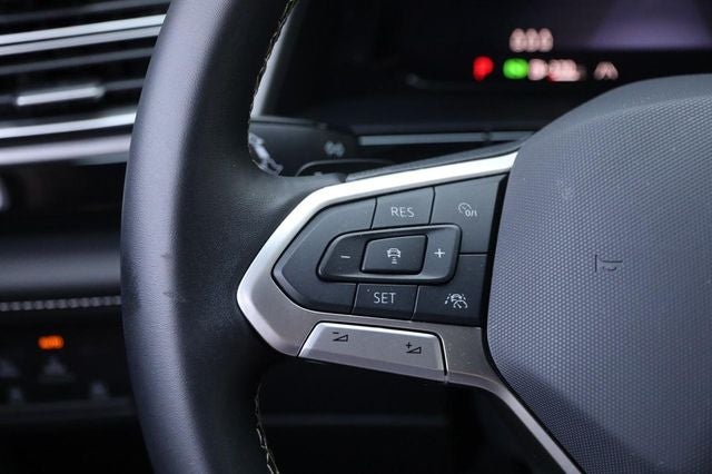 2026 Volkswagen Atlas Cross Sport SE w/Technology
