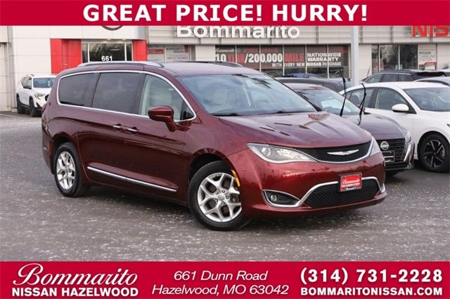 2017 Chrysler Pacifica Touring-L Plus