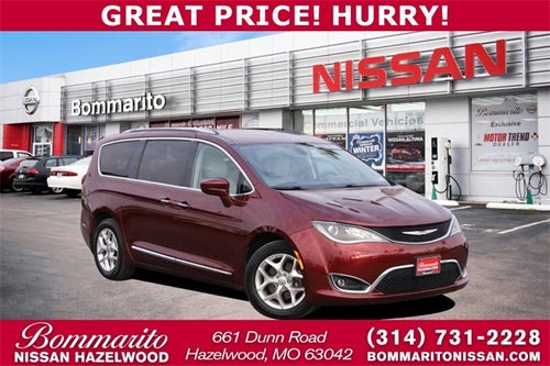 2017 Chrysler Pacifica Touring L Plus
