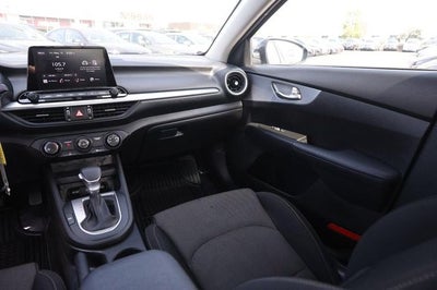 2023 Kia Forte LX