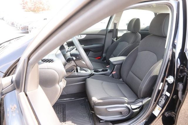 2023 Kia Forte LX