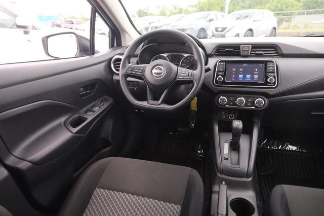 2024 Nissan Versa 1.6 S