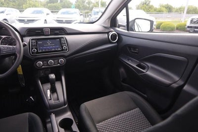 2024 Nissan Versa 1.6 S
