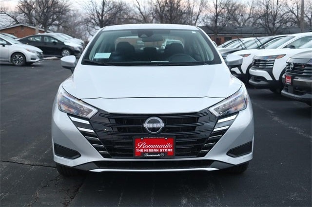 2025 Nissan Versa SV