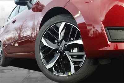 2025 Nissan Versa SR