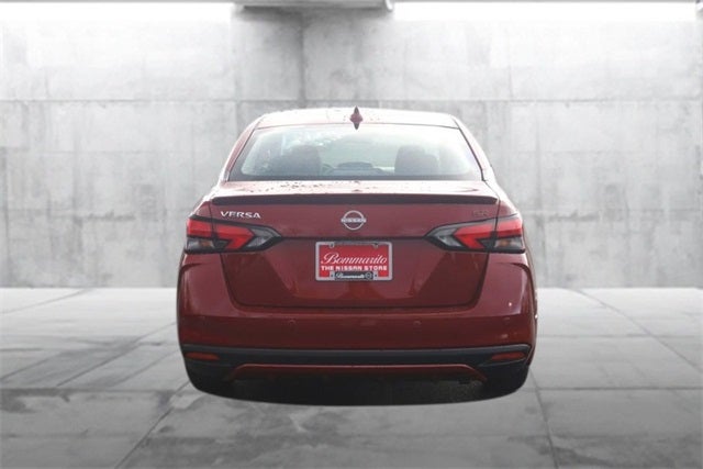 2025 Nissan Versa SR